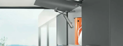 Blum_KLA0520_AA_FOT_FO_BAU_-SALL_-AOF4_-V1_8_3.jpg