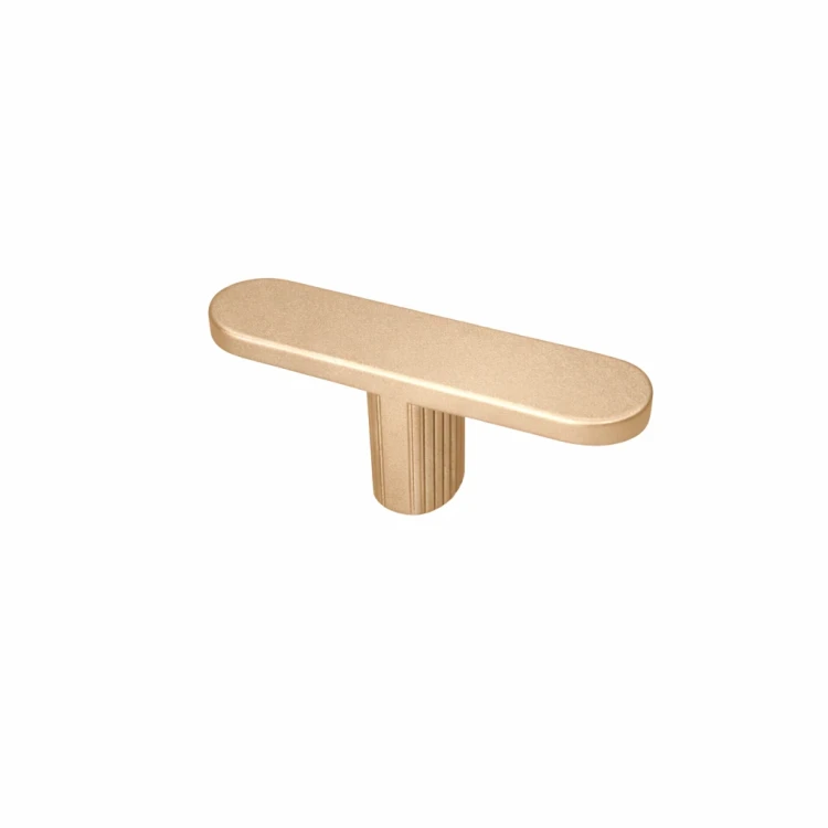 1_galka_ujecieA_champagne2.webp